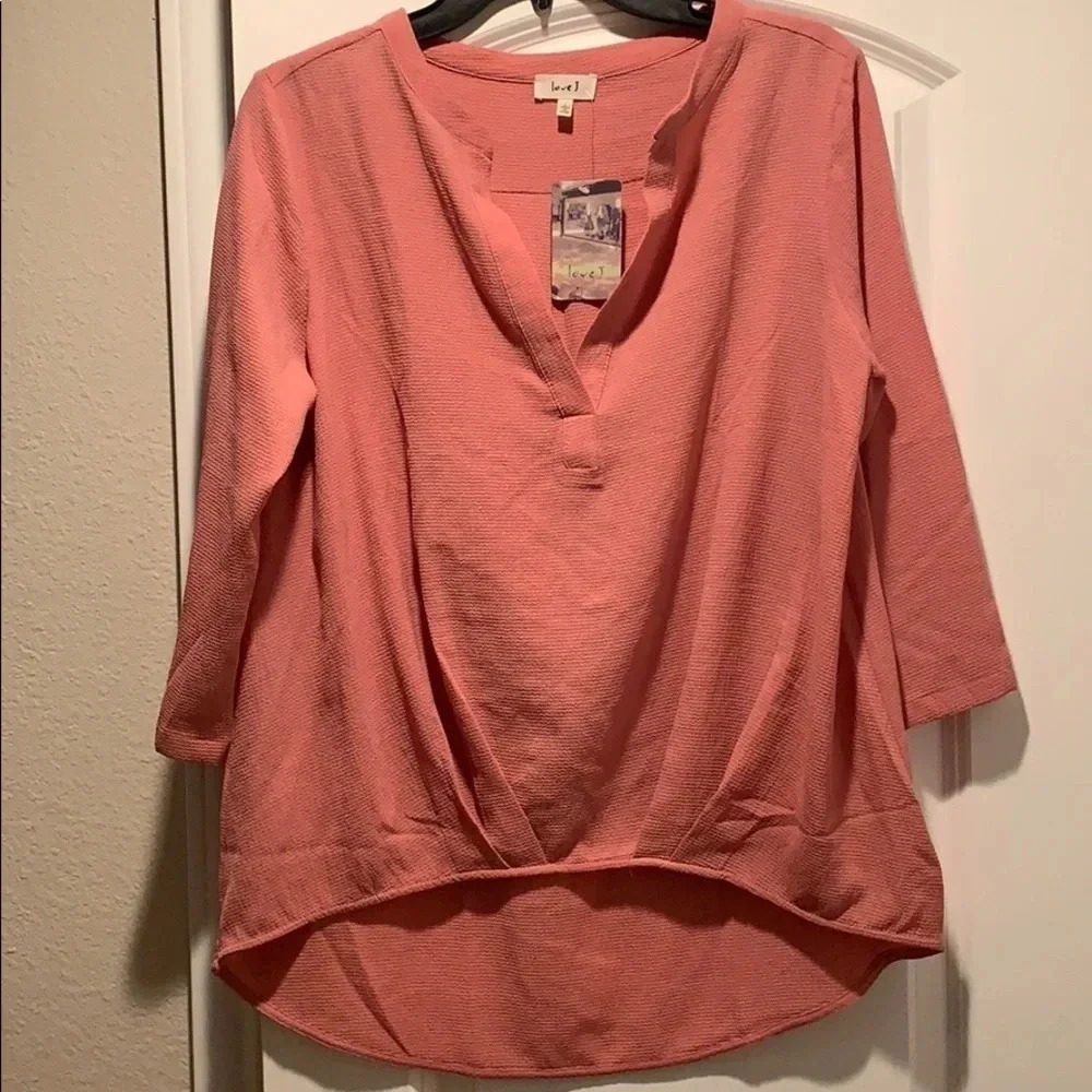 Love J Coral Pleated Top